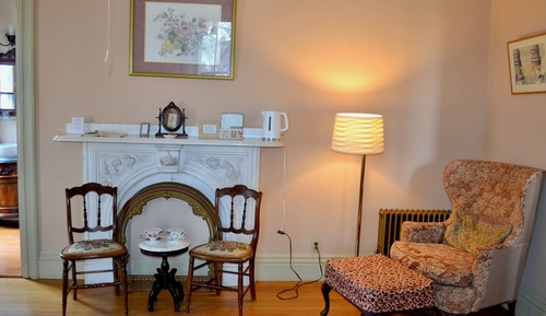 Peach Room