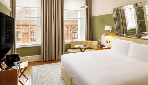 Victorian, Larger Guest Room, King