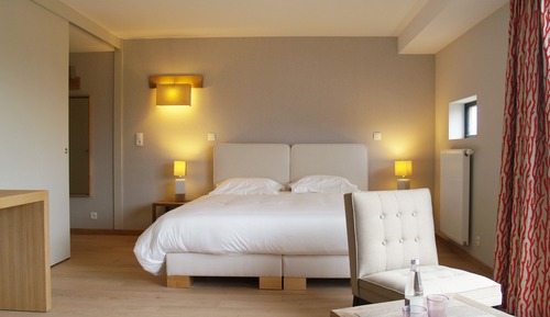 Double or Twin Room ground floor sea side