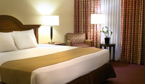 Standard Room, 1 King Bed