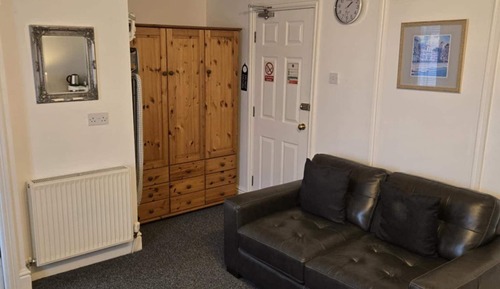 Double Room (Room 6 - 2nd Floor)