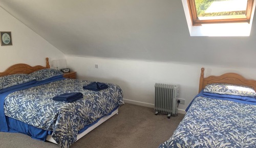 Suite, Ensuite (for upto 4 people)