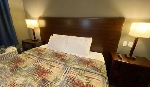 Standard Room, 1 King Bed, Refrigerator & Microwave