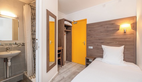 Standard Single Room