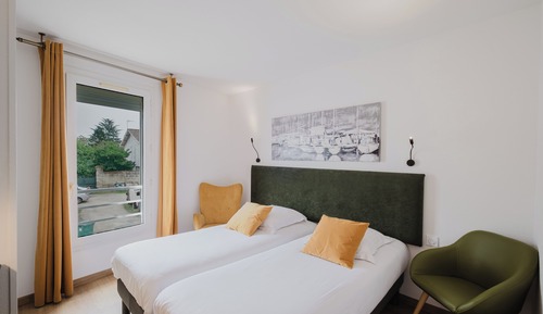 Classic Twin Room