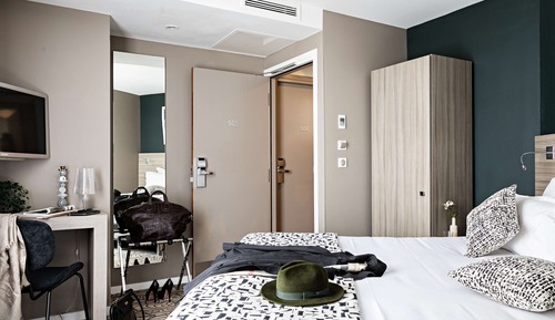 Superior Room, 1 King Bed