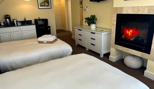 Superior Room, 1 Bedroom, Private Bathroom, City View