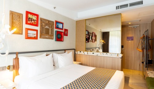 Executive Double Room, Pool View