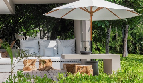 Luxury Poolside Lodge Suite, Ocean view