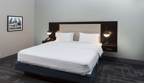 Studio, 1 King Bed, Hearing Accessible, Non Smoking