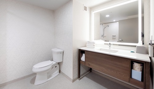 Standard Room, 2 Queen Beds, Accessible