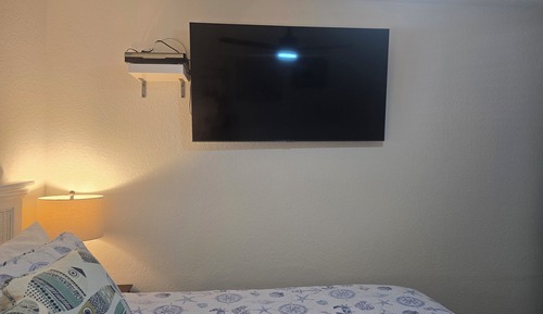 Comfort Villa, 1 King Bed with Sofa bed