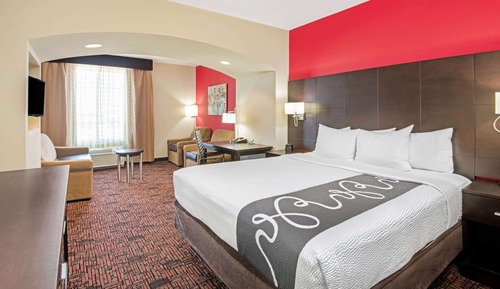 Deluxe Room, 1 King Bed, Non Smoking (Deluxe Executive Room)