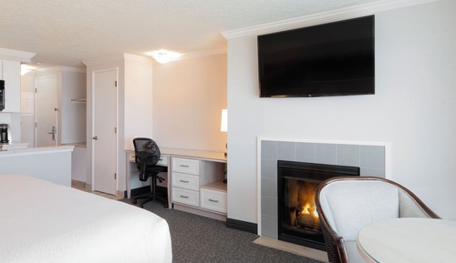 Oceanfront King Studio W/Kitchen Non Pet