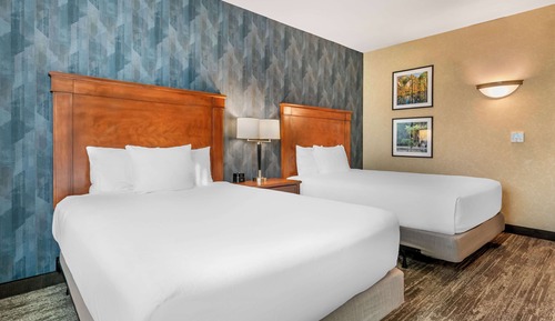 Suite, 2 Queen Beds, Accessible (Sofa Sleeper, Tub, 2 Rooms)