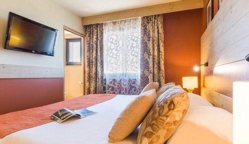 Apartment 6 people - 2 bedrooms - Open Mountain View - Sunday (no balcony)