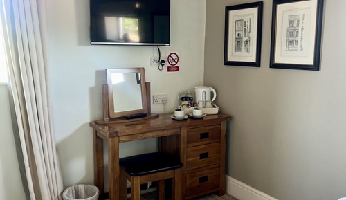 Luxury Double Room, Ensuite, Garden View