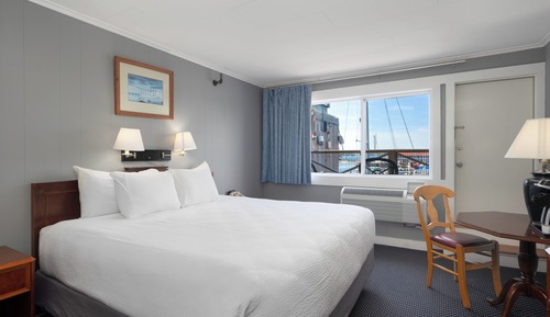 King Roof Top Partial Outer View