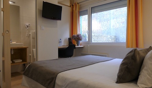 Classic Double Room, 1 Double Bed, Non Smoking, City View (Croisière)