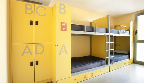 Shared Dormitory, Mixed Dorm, Private Bathroom (1 bed in a 4 persons shared room)