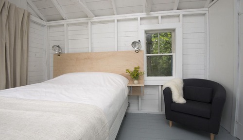 Standard Cabin, 1 Queen Bed, Non Smoking (The Honeymoon Cabin)