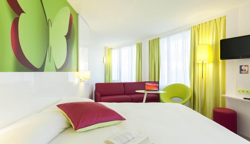 Suite, Multiple Beds