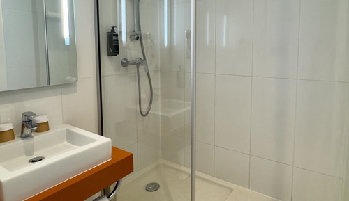 Standard Room, 2 Twin Beds