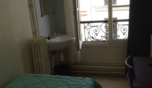 Economy Single Room, Shared Bathroom