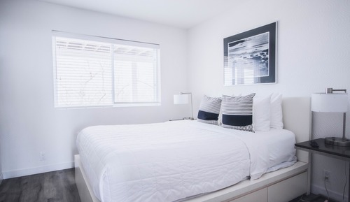 Lower 1 bedroom Ocean View ST