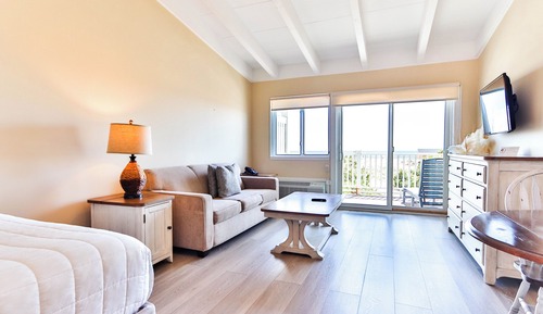 Studio, Ocean View