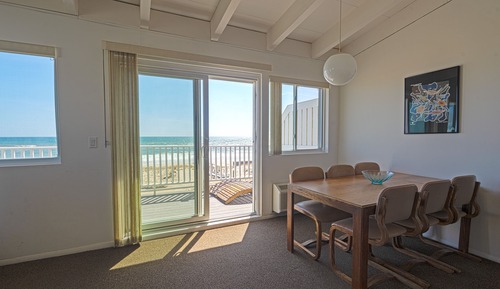 Upper 1 Bedroom Ocean View (SR)
