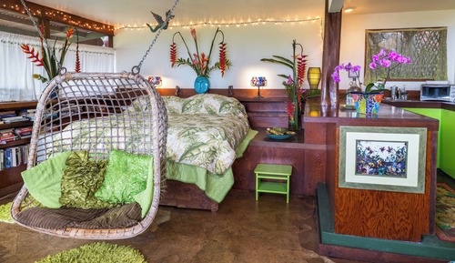 Family Studio, Private Bathroom, Sea View (Writers Studio)