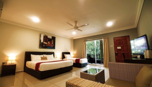 Executive Triple Room (with A/C)