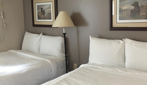 Standard Suite, 2 Double Beds, Non Smoking