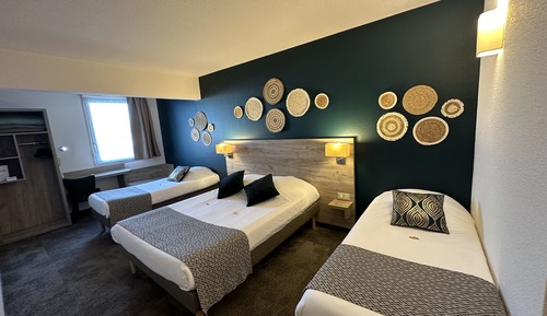 Standard Quadruple Room