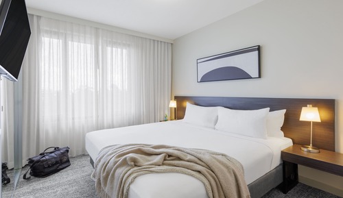 One Bedroom Apartment