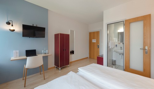 Double Room, Mountain View