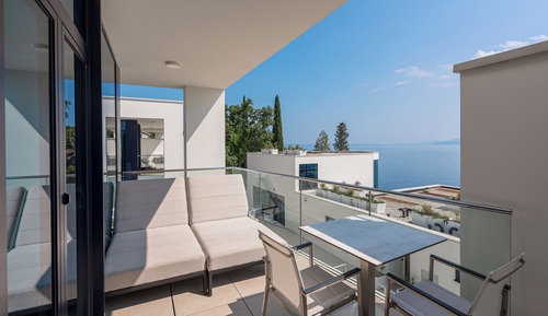 Deluxe Suite, 1 Bedroom (Beach)