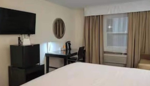 Room, 1 King Bed, Non Smoking