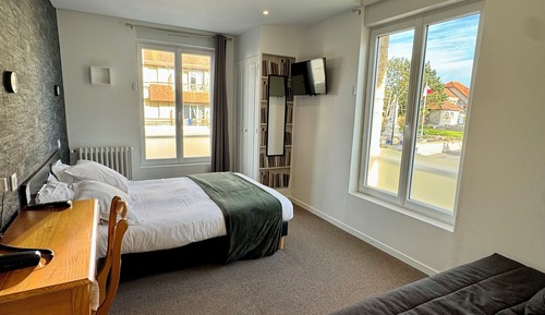 Family Room, 1 Double Bed with Sofa bed, City View, Oceanfront