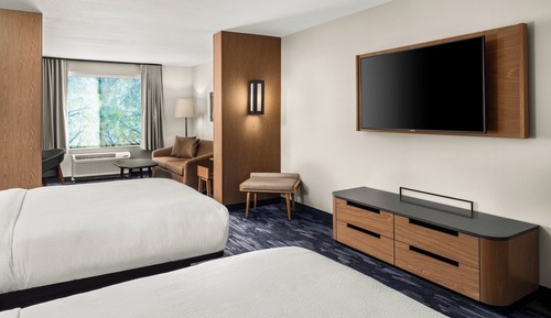 Suite, Multiple Beds