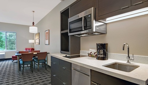 Studio, 2 Queen Beds