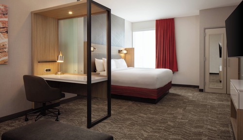 Suite, Multiple Beds