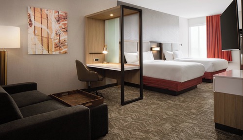 Suite, Multiple Beds