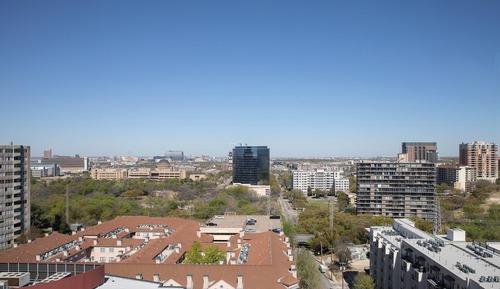 Club Room, 2 Queen Beds, City View