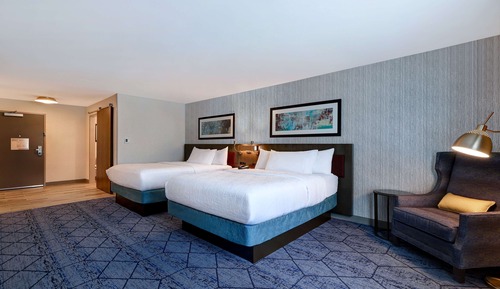 Deluxe Room, 2 Queen Beds, Accessible (Mobility & Hearing, Roll-in Shower)