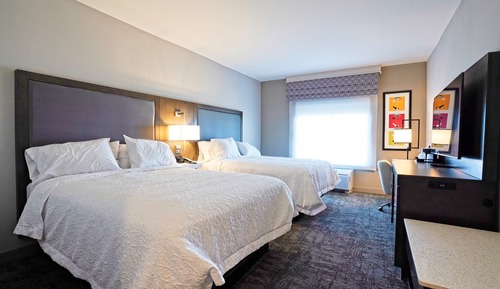 Room, 2 Queen Beds, Refrigerator & Microwave