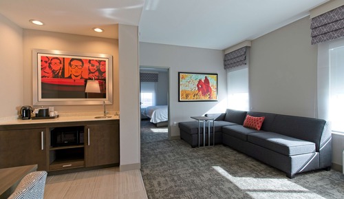 Suite, 1 King Bed (Hospitality)