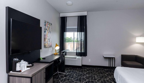 Room, 1 King Bed, Accessible, Non Smoking