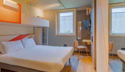 Triple Room, Multiple Beds